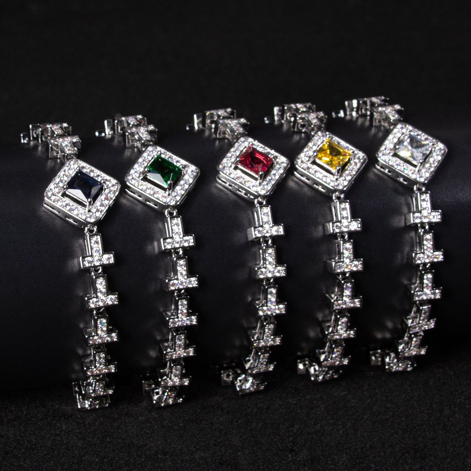 Fashionable summer geometric square accessory