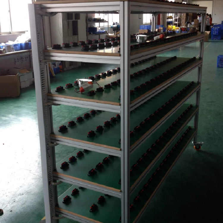 666 equipo de detección downlight envejecimiento lámpara envejecimiento rack de prueba de producto vehículo de prueba de rotación