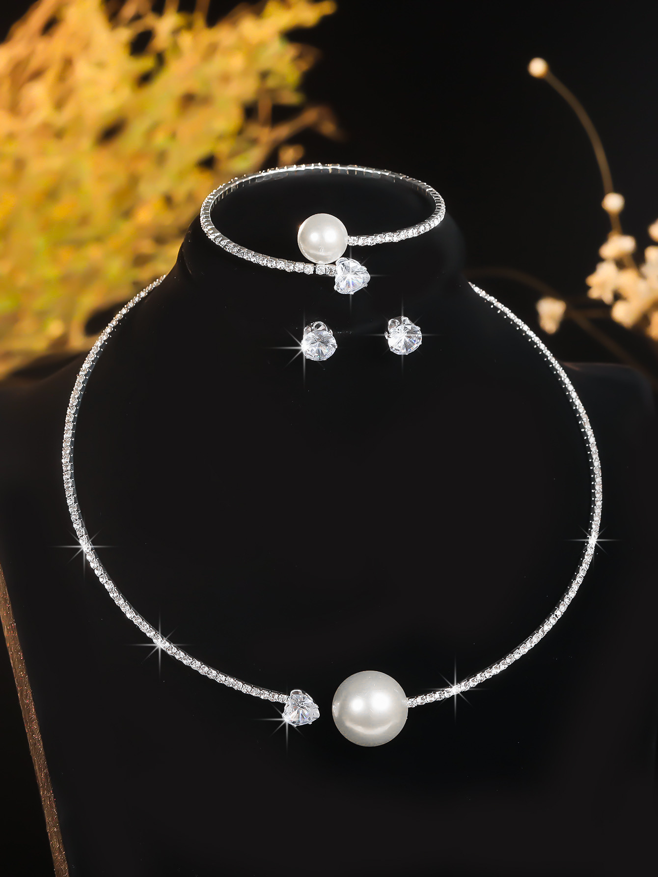 Súprava perlových náhrdelníkov pre nevestu doplnky_voghion.com