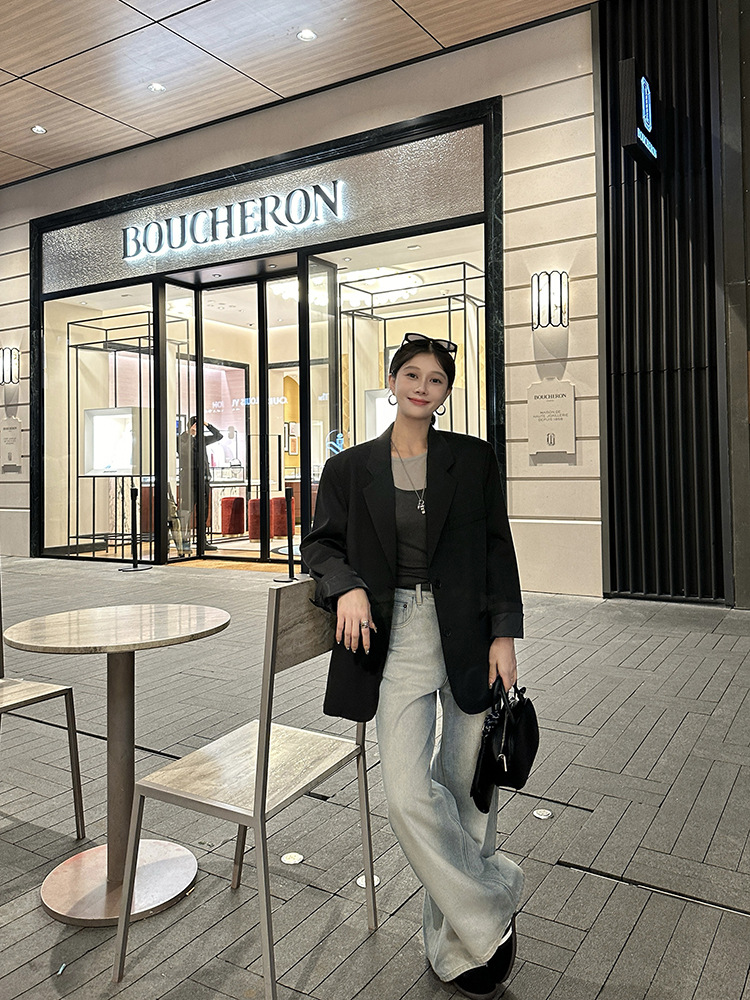 百視旺早秋老銭風クール颯爽気質スーツコート女性の小柄な筋骨感がゆったりしています。