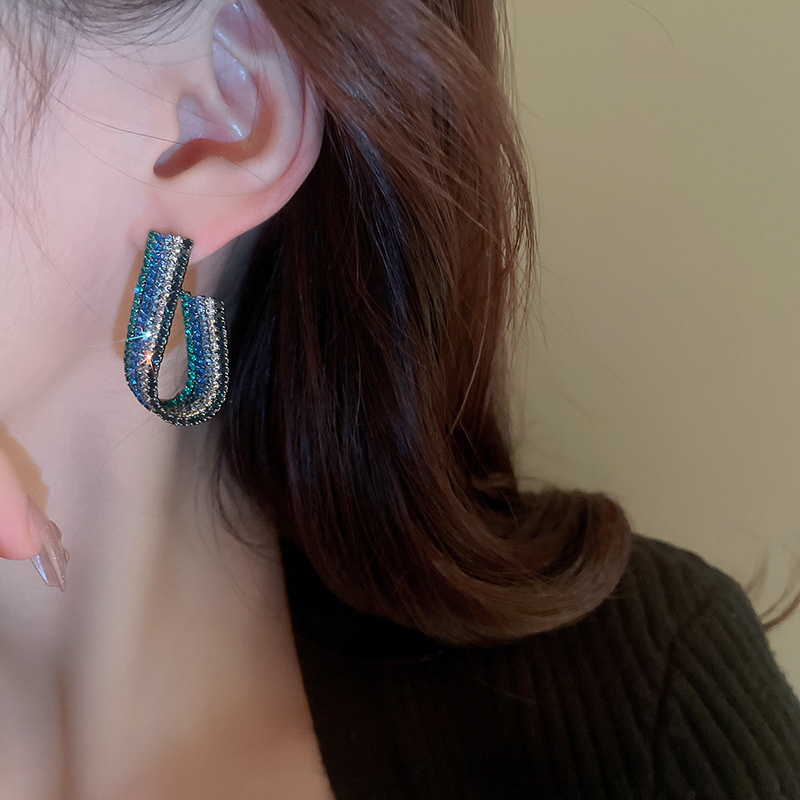 Fashion C Shape Water Droplets Copper Inlay Rhinestones Drop Earrings 1 Pair