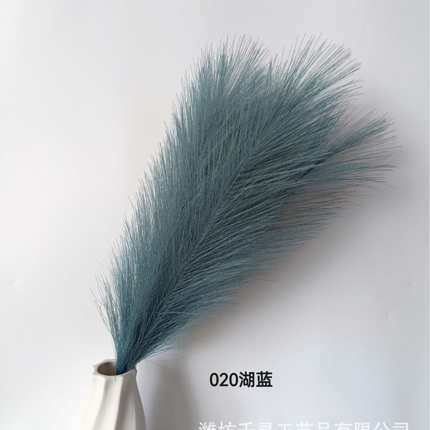 Amazon Venta caliente artificial Reed decoración del hogar artificial pampas hierba fábrica en stock pequeña caña al por mayor