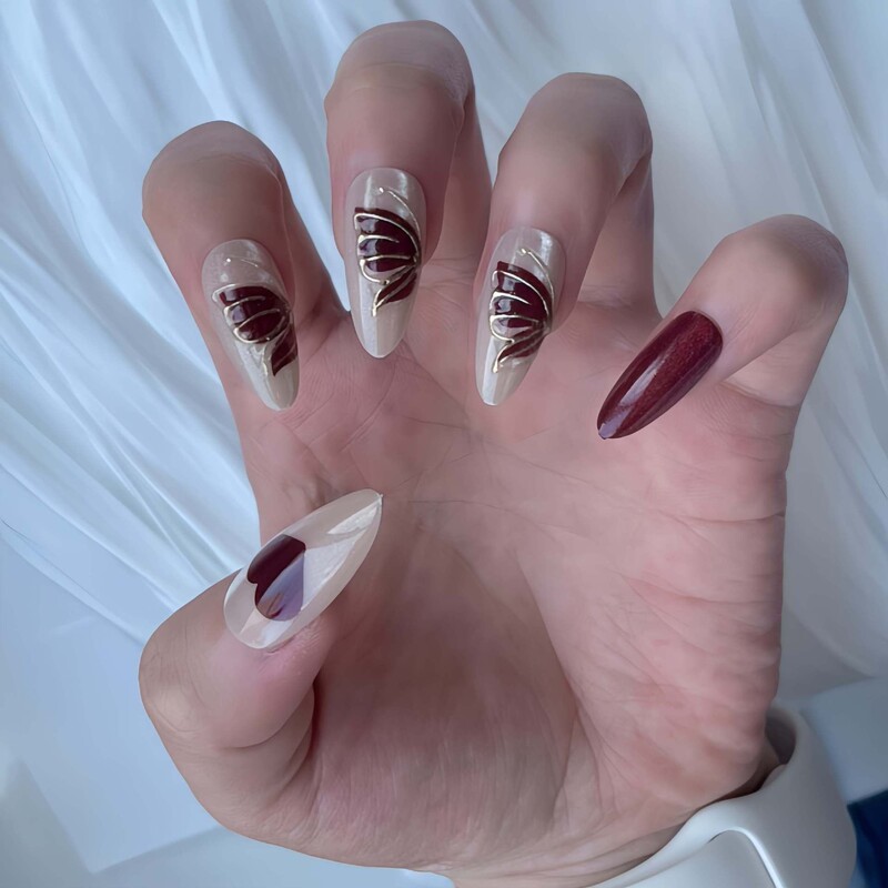 24 Pieces of Cute Butterfly Gilt Cat-Eye Wearable Nails, Two Fashionable Crafts, Beautiful and Cute Fake Nails 24 Pieces of Cute Butterfly Gilt Cat-Eye Wearable Nails, Two Fashionable Crafts, Beautiful and Cute Fake Nails