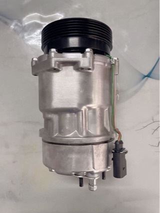 Suitable for Volkswagen Jetta Golf Auto Parts 1J0820803K Ac Compressor