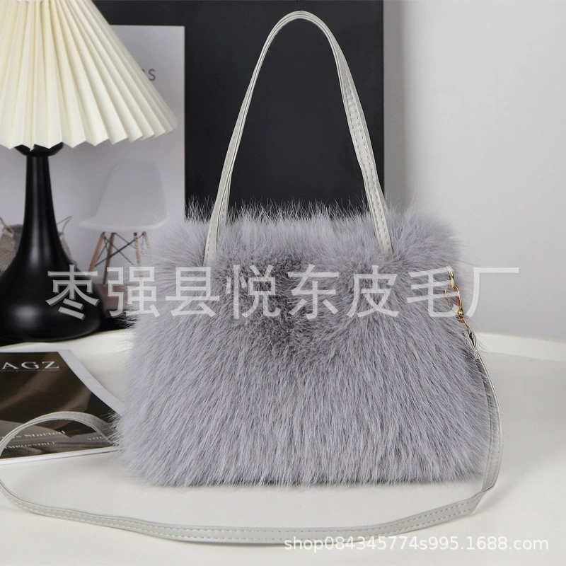 2024 новый имитационный лисий мех ручной тот пушистый продвинутый чувство на одно плечо косая женская осенняя зимняя плюшевая сумка