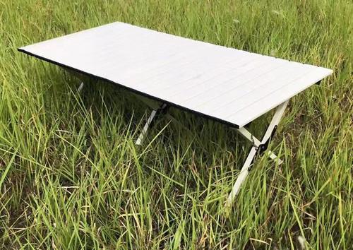 Outdoor camping egg roll table aluminum imitation wood foldable table portable self-driving camping picnic barbecue table wood grain table
