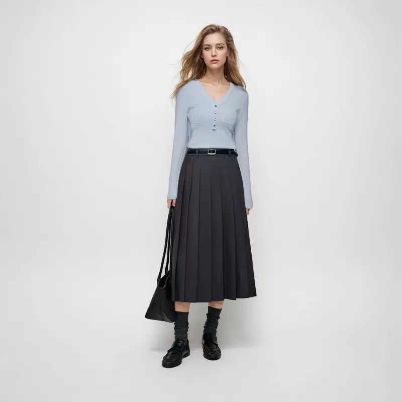 春秋优雅淑女肌理舒弹柔软修身针织衫百搭V领长袖羊毛打底衫女