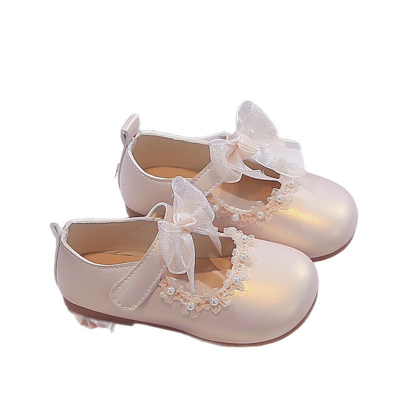 Zapatos de la princesa de perlas de niñas 2026 primavera nuevos zapatos de cuero para niños zapatos de sol suave para niñas zapatos de rendimiento de moda image 6