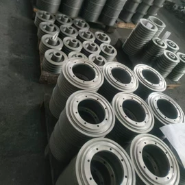 铸造;卡盘;皮带轮