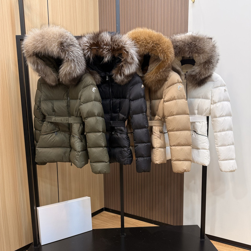 In-Stock Original Label Mengjia Waist-Slimming Mid-Length down Jacket with Fur Collar, Warm 90% White Duck down Women's Coat