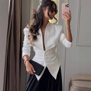 �W���羳Ů�b2026�¿������@�ݲ����QС���b�����L��r�К��|����