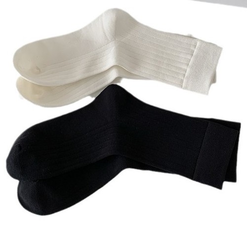 25 Spring Lightweight Breathable Women's Mid-Calf Fashion Japanese Solid Color Slimming Matchable Sports Summer White Socks