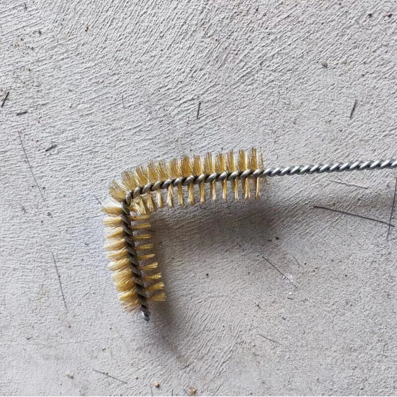 Chimney pipe wire brush boiler smoke pipe rust removal inner hole decontamination cleaning round screw interface industrial pipe brush Chimney pipe wire brush boiler smoke pipe rust removal inner hole decontamination cleaning round screw interface industrial pipe brush