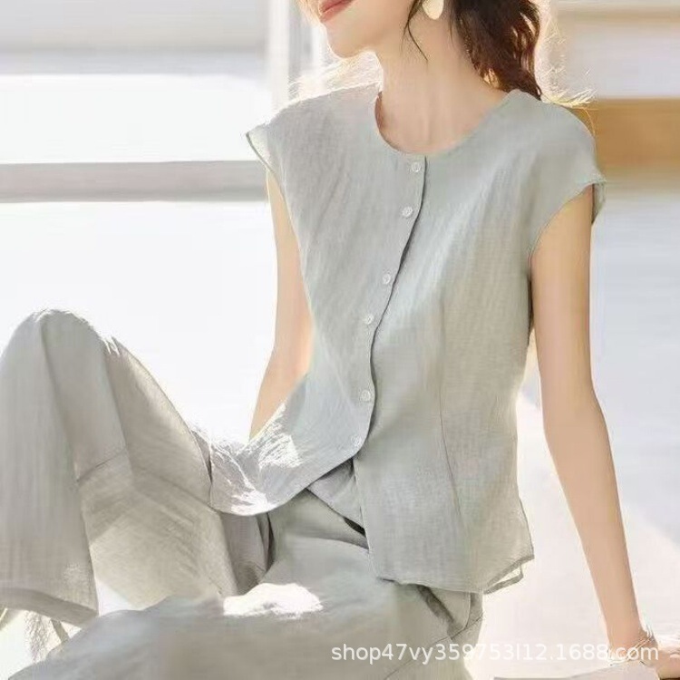 Commuting Summer New Korean Style Fashionable Sleeveless Shirt Top Set Loose Casual Trousers Two-Piece Set for Women Commuting Summer New Korean Style Fashionable Sleeveless Shirt Top Set Loose Casual Trousers Two-Piece Set for Women
