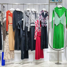 三25宅秋冬一生低调奢华感气质收腰连衣裙专柜撤柜一手货源供应
