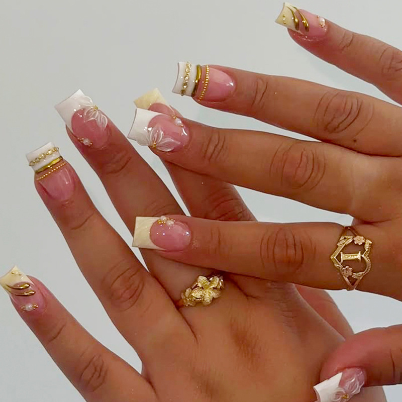 Cross-border white French-style wearable nail patches with dopamine gold-plated steel beads, ins-style wearable manicure Cross-border white French-style wearable nail patches with dopamine gold-plated steel beads, ins-style wearable manicure