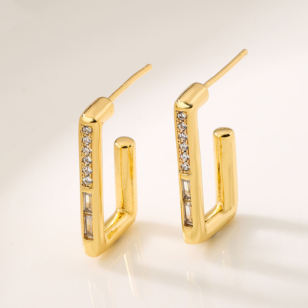 Fashion Geometric Copper Inlay Zircon Ear Studs 1 Pair