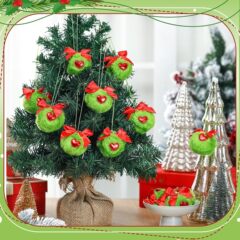 国境を越えたクリスマスのインテリアセット6cmグリーングリーン毛茸のベルベットの木がクリスマスの装飾ボールを掛けている