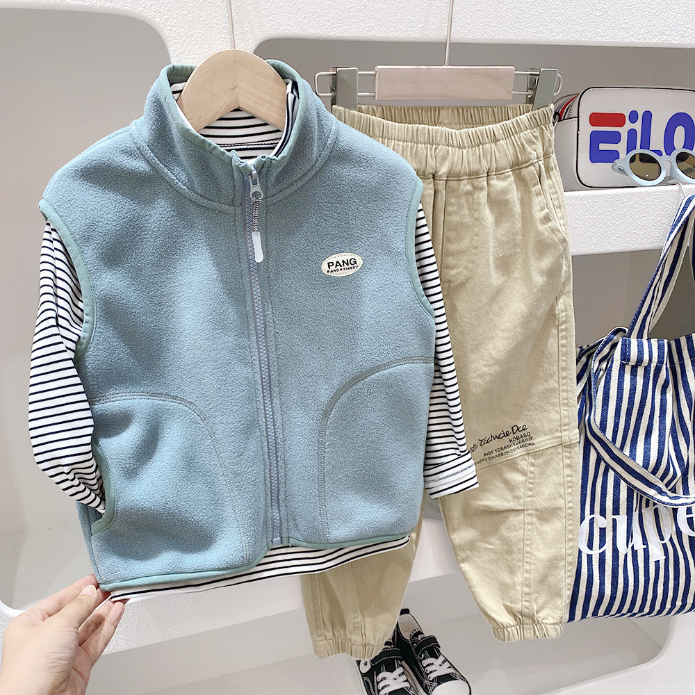 Chaleco DE LOS NIÑOS 2023 otoño nuevos muchachos primavera y otoño estilo coreano polar con capucha chaleco niños desgaste exterior chaleco