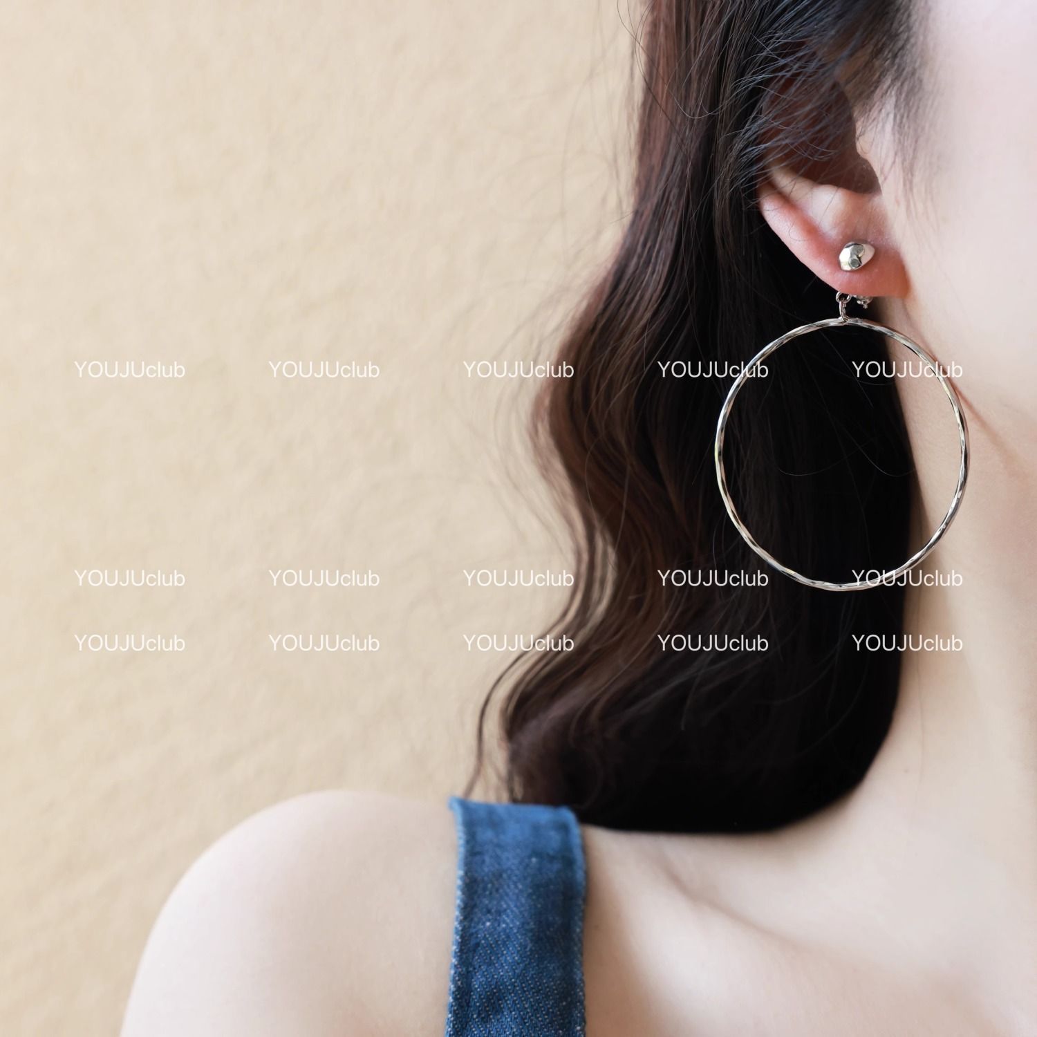 Versatile and Flattering ~ Large Hoop Retro Exaggerated Silver Hong Kong Style Plain Hoop Earrings Ins Style Simple Versatile Face-Modifying