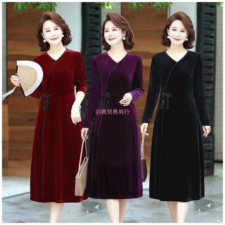一件代发2025秋季新款新中式宽松显瘦中老年裙子气质盘扣金丝绒裙