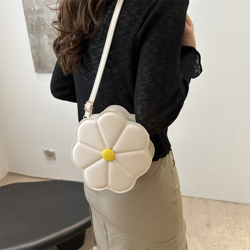 Bolso único para mujeres 2024 nuevo verano versátil bolso de mochila para salir bolso de mano bolso de flores