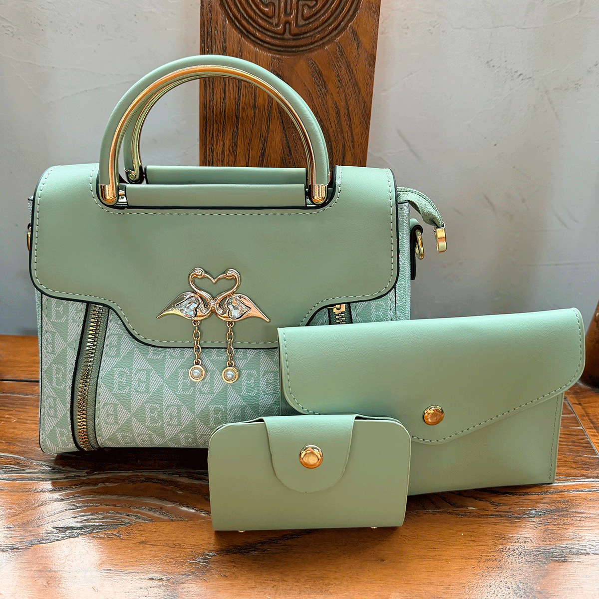 녹색 + 작은 가방