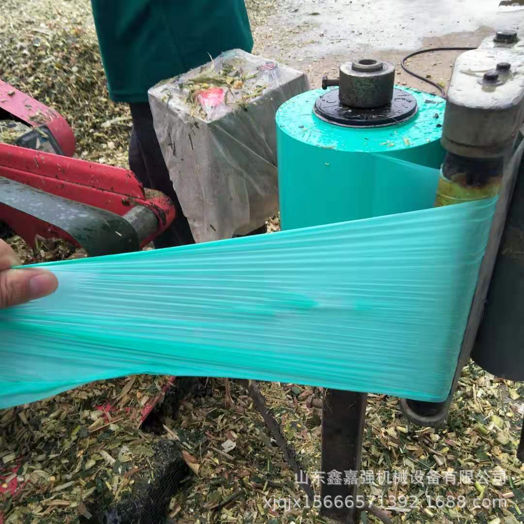 25cm秸秆青贮缠绕膜农业草业奶业PE1800m牧草膜青贮饲料专用