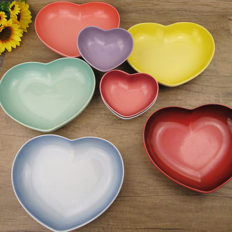 出口法国le桃心爱心盘深盘渐变色心形盘欧式瓷汤盘彩釉纯色