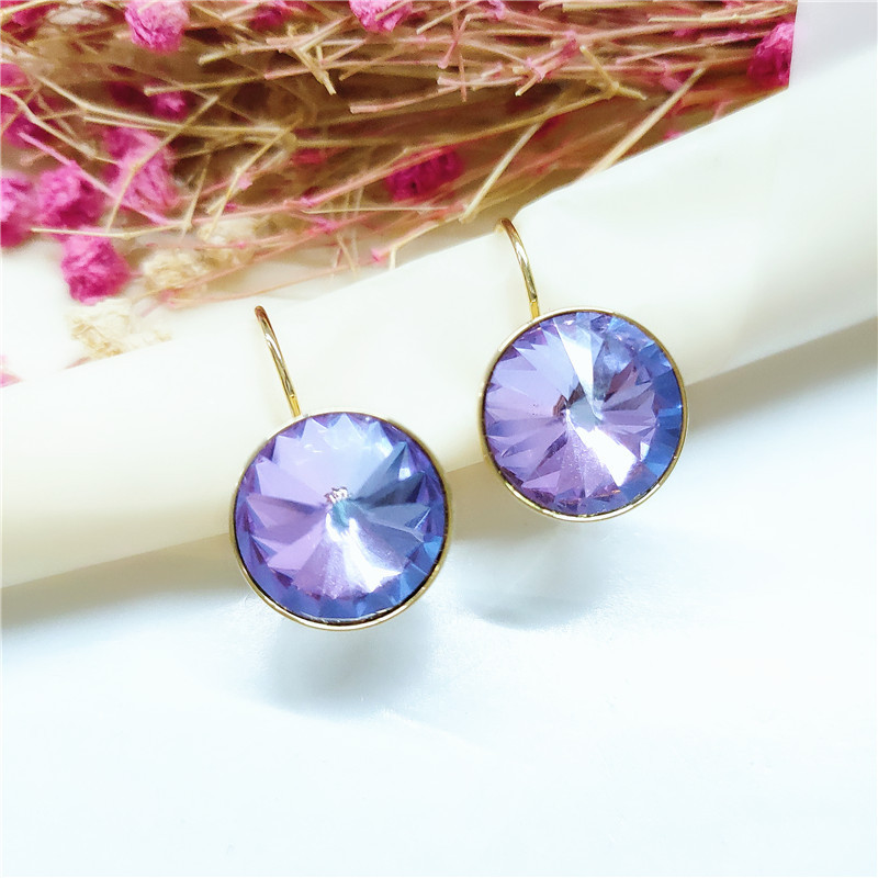 Fashion Diamond Earrings display picture 6