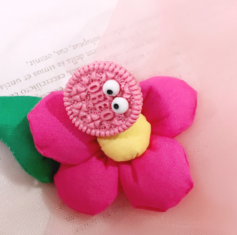 10g Weight Shoe Buckle Shoe Accessories Type 1 Piece Quantity Daily Occasion Arylic, Alloy Material Flower Pattern Winter, Summer, Spring Season Women's Gender Flower Shoe Accessories Arylic Alloy Winter Summer Spring Shoe Buckle 17
