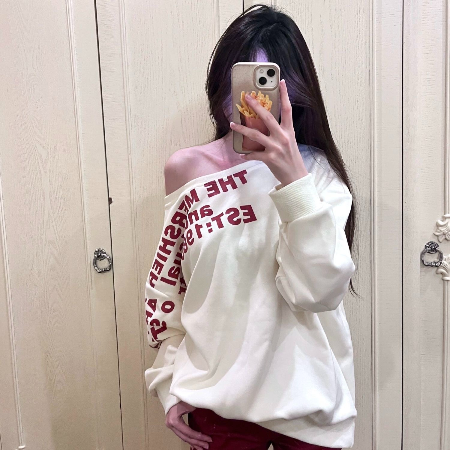 2024 Autumn and Winter New Fashion High-end All-match Crewneck Sweat Loose Two-wear off-shoulder Trendy Women's Top