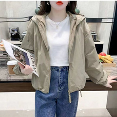 冲锋衣外套夹克上衣女时尚春秋季休闲短款连帽潮新款纯色简约宽松