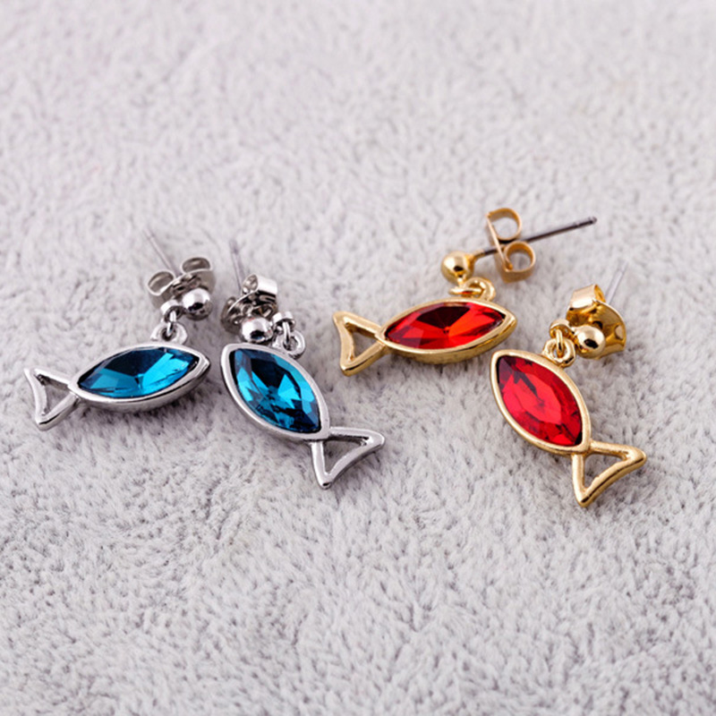 Simple Fashion Color Fish Inlaid Crystal Earrings Wholesale Nihaojewelry display picture 1