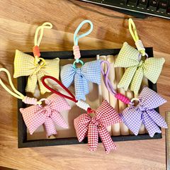 韓国インスタイルシンプルなブルーピンクチェック柄リボンアクセサリーキーホルダーかわいい甘いハイエンドバッグペンダント