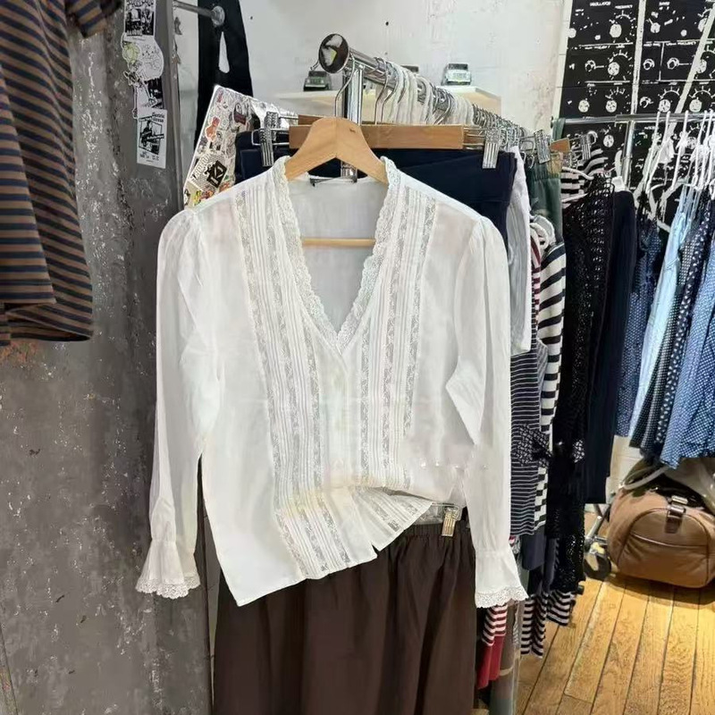 Bm Style New Affordable Alternative White Lace Trim V-Neck Patchwork Shirt with Flared Long Sleeves, Lightweight Blouse Bm Style New Affordable Alternative White Lace Trim V-Neck Patchwork Shirt with Flared Long Sleeves, Lightweight Blouse