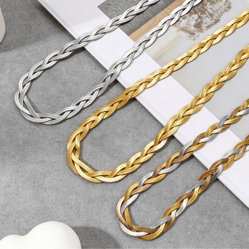 Titanium Steel Vacuum Electroplated 18K Gold Non-Fading European and American Cross-Border Personalized Three-Layer Braided Chain Light Luxury Titanium Steel Clavicle Chain