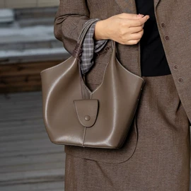 真皮女包;女士单肩包;托特包