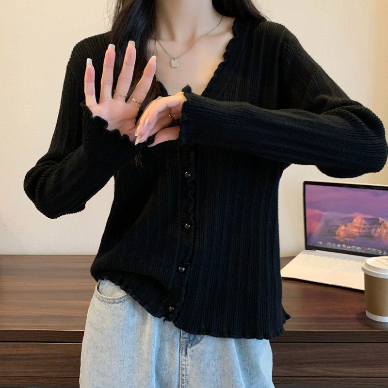 300斤大码女装木耳边设计感长袖T恤秋季新款胖m内搭打底衫V领上衣|undefined