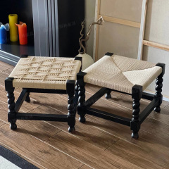 中古の木の黒い方の腰掛けの彫刻のフランス式の編み替えの靴の腰掛けの客間の家庭用の小さい腰掛けの小さい腰掛けのお茶のテーブル