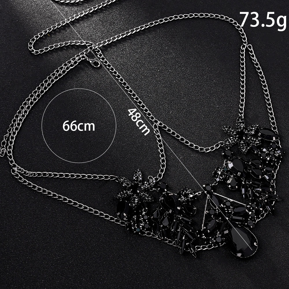 Amazon nueva máscara de diamante geométrica exagerada máscara negra de Halloween accesorios de fiesta máscara femenina