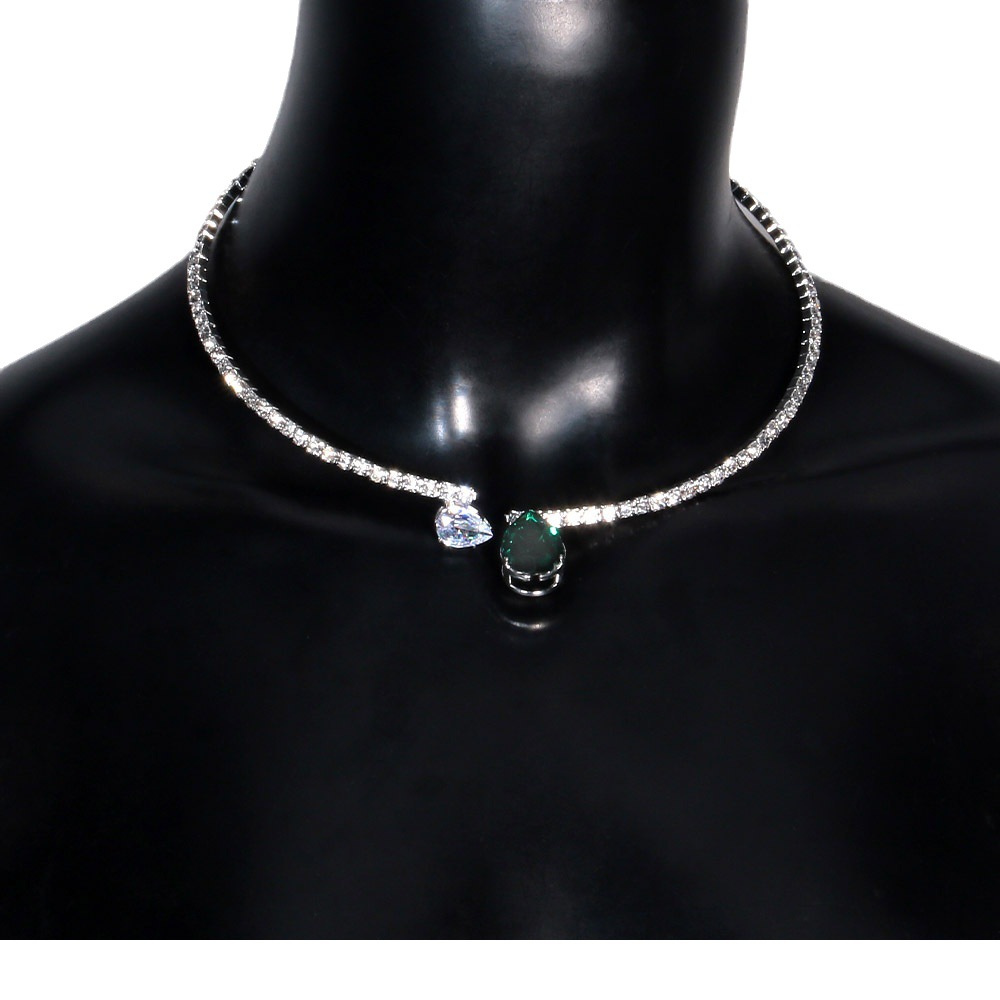 Moda nuevo collar de diamantes de imitación europeo y americano simple cadena de clavícula en forma de gota accesorios elegantes gargantilla femenina