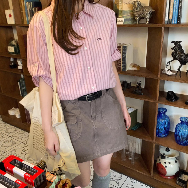 Milk Rabbit - Self-Made Embroidered Sleeve Tab Design Pure Cotton Vertical Stripe Shirt for Women 2026 Spring/Summer Petite Top Planet Milk Rabbit - Self-Made Embroidered Sleeve Tab Design Pure Cotton Vertical Stripe Shirt for Women 2026 Spring/Summer Petite Top Planet