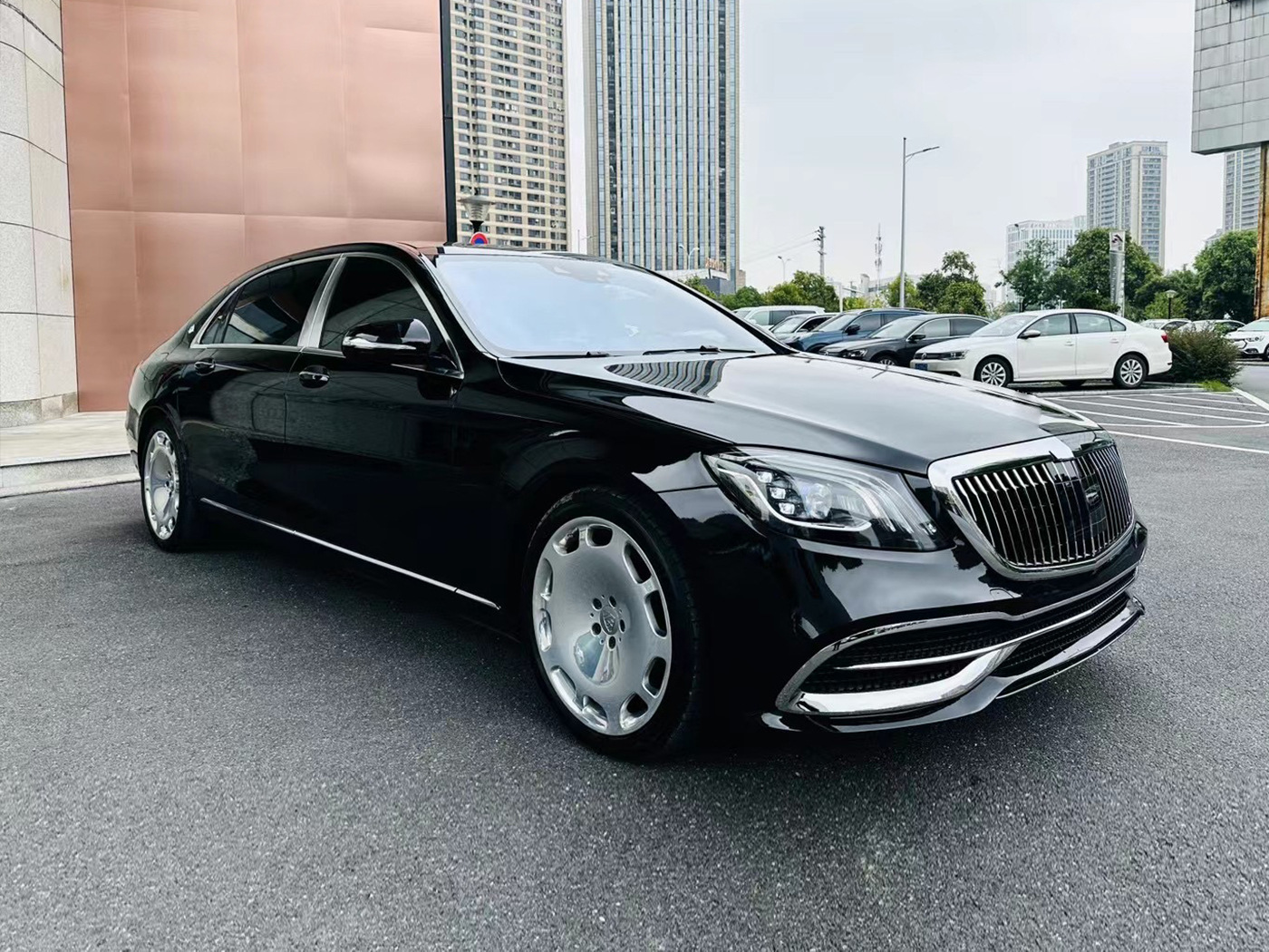 Suitable for Mercedes-Benz S-Class W222 Old Model to New Amg65/63/S450 Sports Maybach Body Kit Front and Rear Bumper Modification