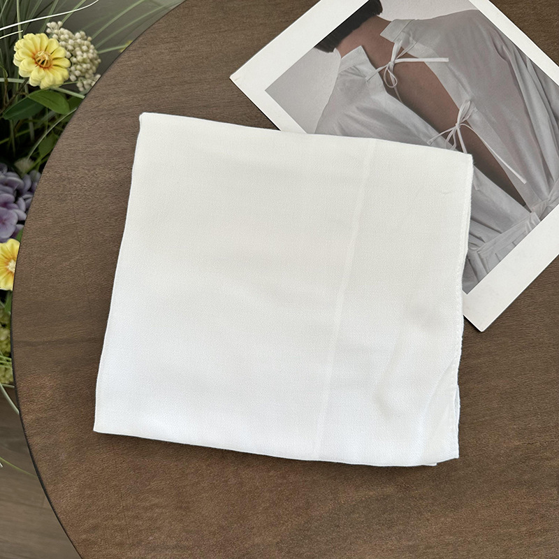 Bufandas de seda cuadrada bufandas de seda de alta calidad bufandas de seda de verano bufandas de seda de cabello bufandas de seda de cabello al por mayor