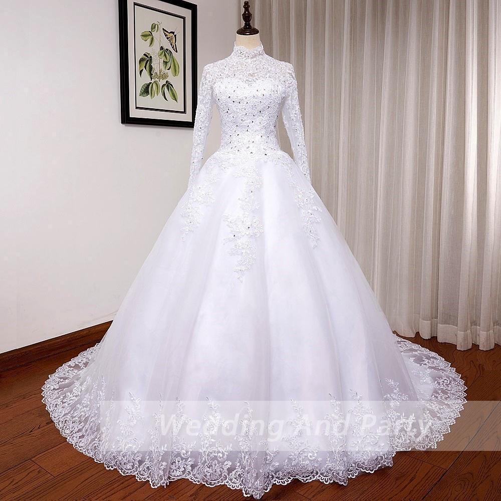Vestido DE BODA ligero de satén de estilo coreano nupcial fuera del hombro manga larga adelgazamiento nuevo hilo principal comercio exterior simple vestido de arrastre Retro