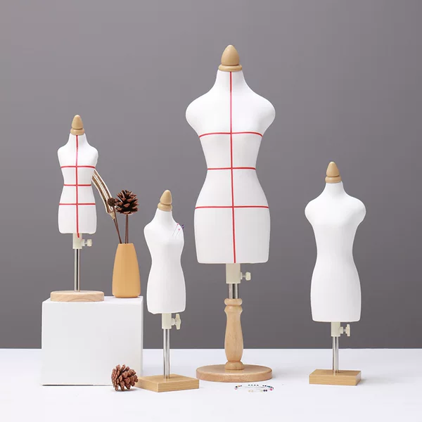Mini table props table three-dimensional board wedding model doll two-point four-point cutting teaching little table