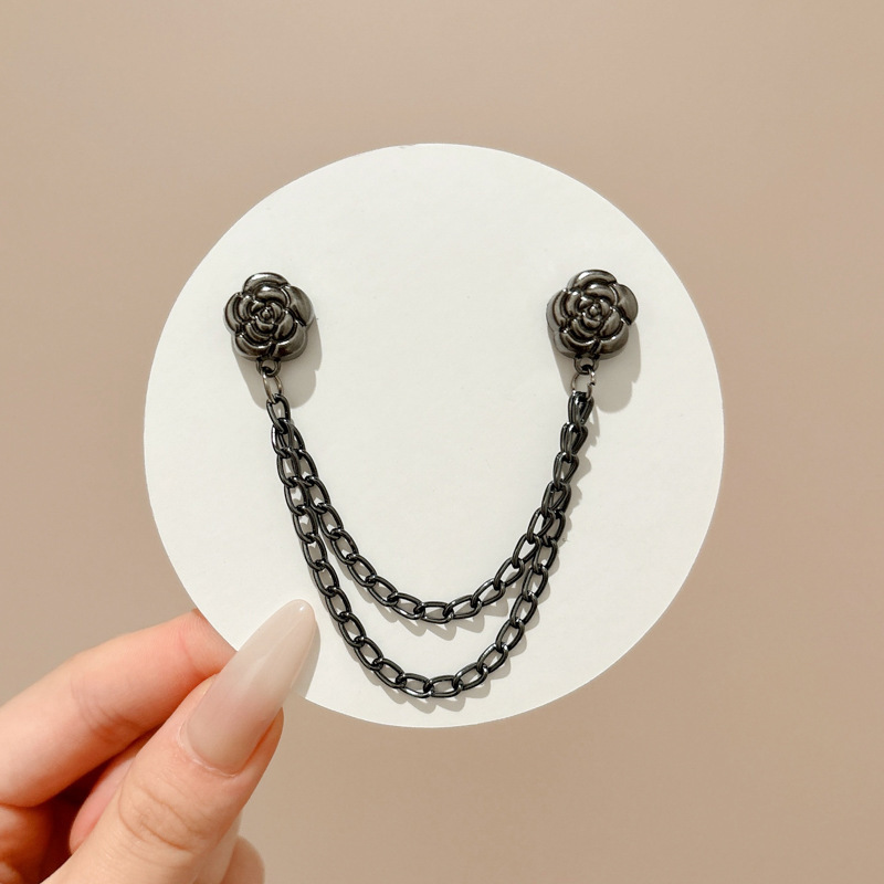 2 # Black rose chain magnetic buckle