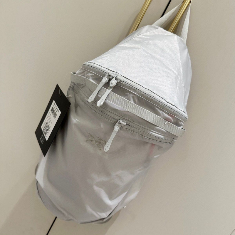 軽量の新しいアウトドアハイキング登山バッグバックパック防水男性と女性のバックパック大容量レジャー旅行無地|undefined