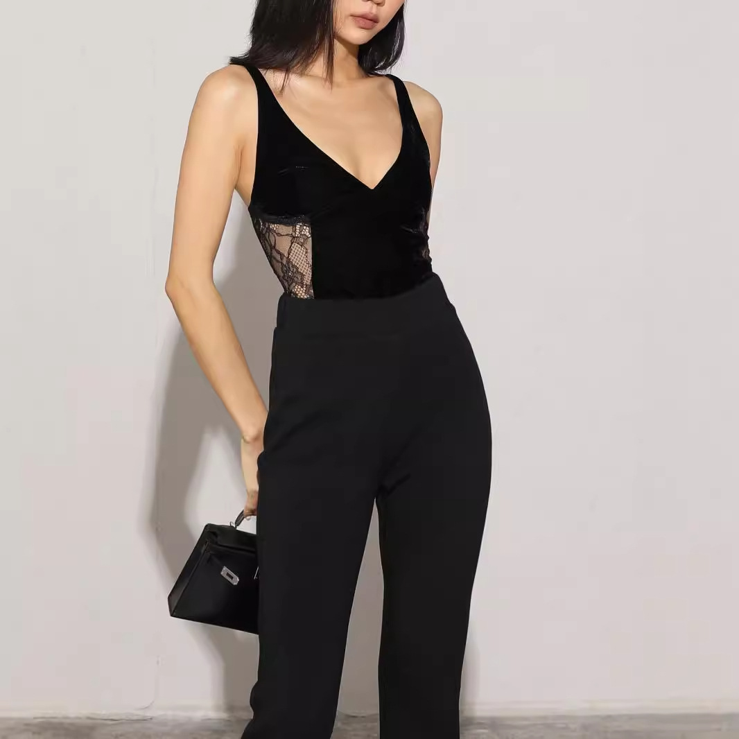 European and American Sexys Sexy Mysterious High-End Black French Deep V Neck Velvet Splicing Lace French Suspender Jumpsuit